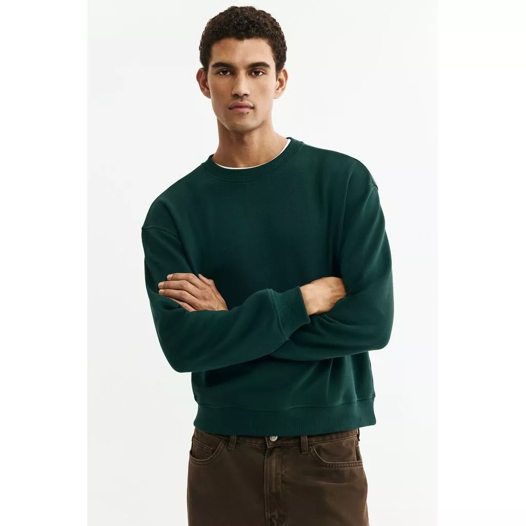H&M(เอชแอนด์เอ็ม) เสื้อสเวตเตอร์แบบหลวมพอดี Men Loose Fit Sweatshirt 1308076_2