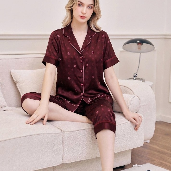 ชุดผ้าไหม Bambi by Yen กางเกงขาสั้น เสื้อแขนกุด ชุดนอนคอปก M1378 -BB540