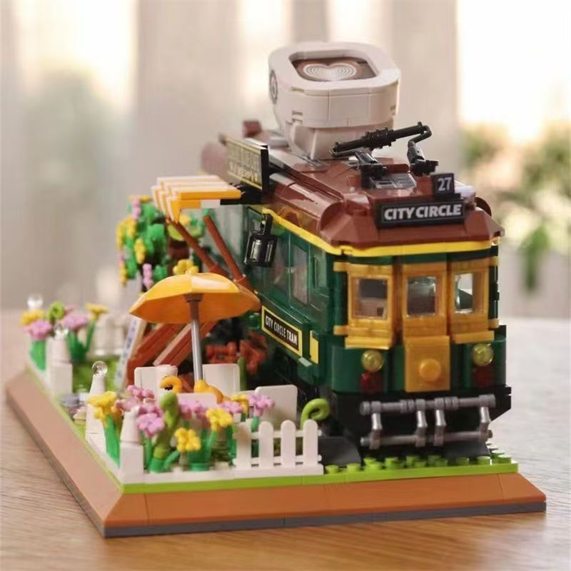 Retro Street Scene Series รถไฟร้านกาแฟ Creative Mini-Shop ของเล่นบล็อกอาคารสําหรับเด็ก DZ6002