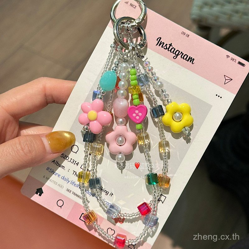 AW8Y Ready Stock ins Style สินค้าใหม่ Dopamine Color Beaded Flower Love Heart Diamond Butterfly Mobi