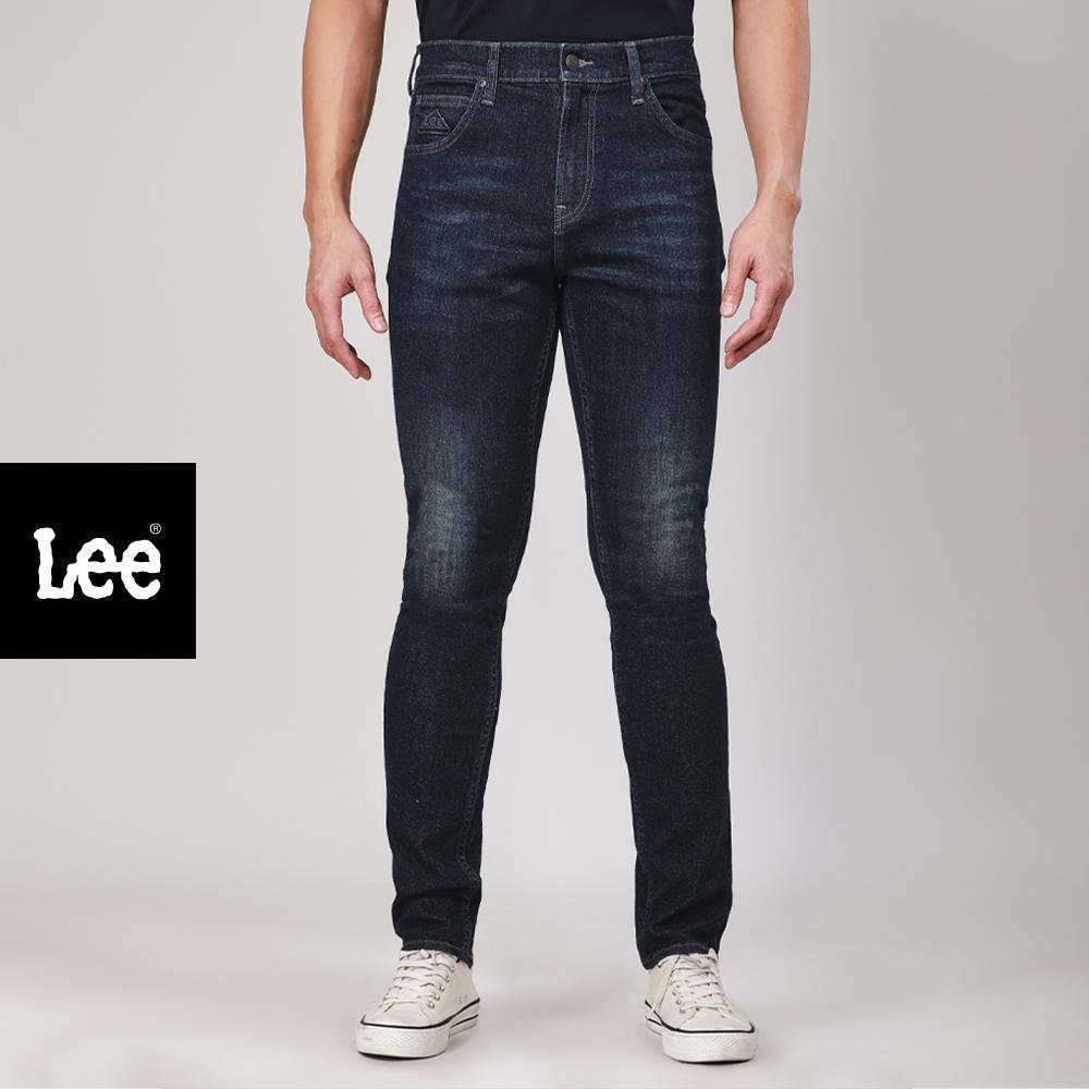 LEE กางเกงยีนส์ผู้ชาย คอลเลคชั่น Denim Obsession เอวต่ำ ทรงเข้ารูป ทรง Powell รุ่น LE F325MPOWN09 สียีนส์กลาง
