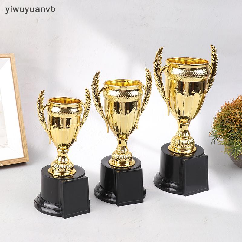Yiwuyuanvb] 1 ชิ้นมินิรางวัลพลาสติก Trophy เด็ก Winner Gold Trophies ของเล่นสําหรับเด็กรางวัล Carnival การแข่งขันปาร์ตี้รางวัลโปรดปรานใหม่