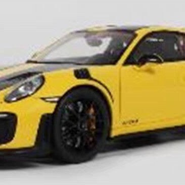 GTSPIRIT 1: 18 Porsche 911 [992.1] GTS2 RS Newbergrin 2017 GT972