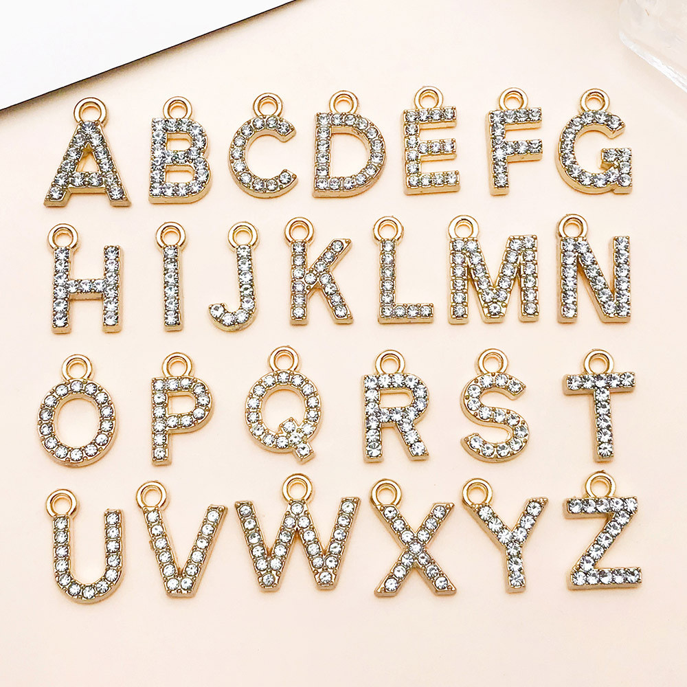 KC Gold Dot Diamonds 26 ตัวอักษรภาษาอังกฤษจี้ diy Handmade โฮมเมดต่างหูสร้อยข้อมือสร้อยคอเครื่องประด