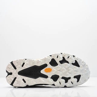 HOKA ONE ONE Speedgoat 7 รองเท้าวิ่งรองเท้าผ้าใบระบายอากาศกันกระแทกน้ําหนักเบาสําหรับผู้ชายและผู้หญิง