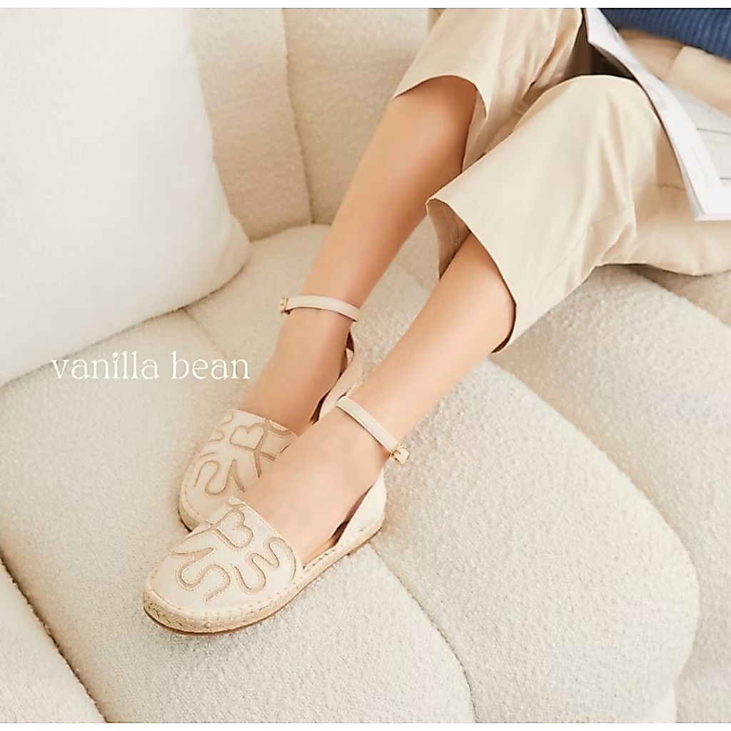 Minx (minxshoes )รุ่น chloe lady รองเท้ารัดข้อ ไซส์39