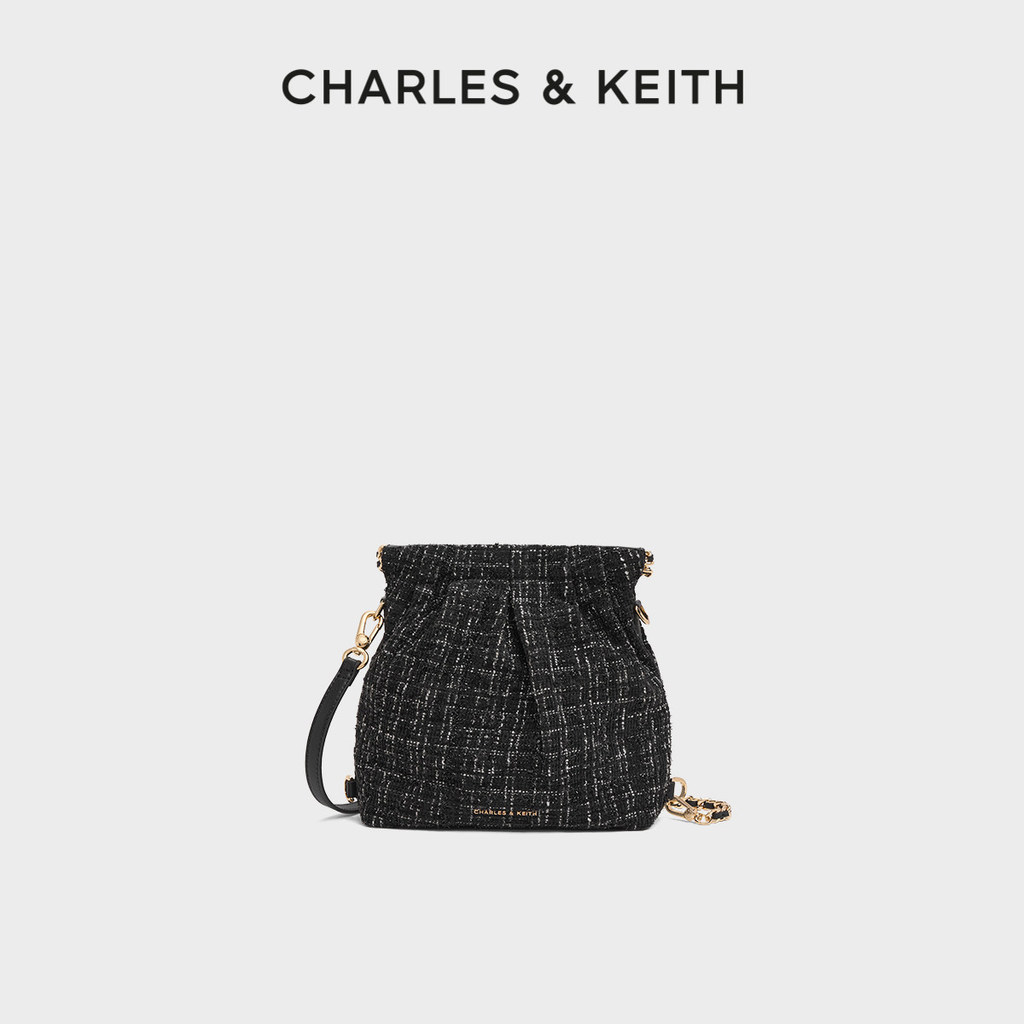 CHARLES & KEITH CK2-60782390 กระเป๋าเป้สะพายหลัง