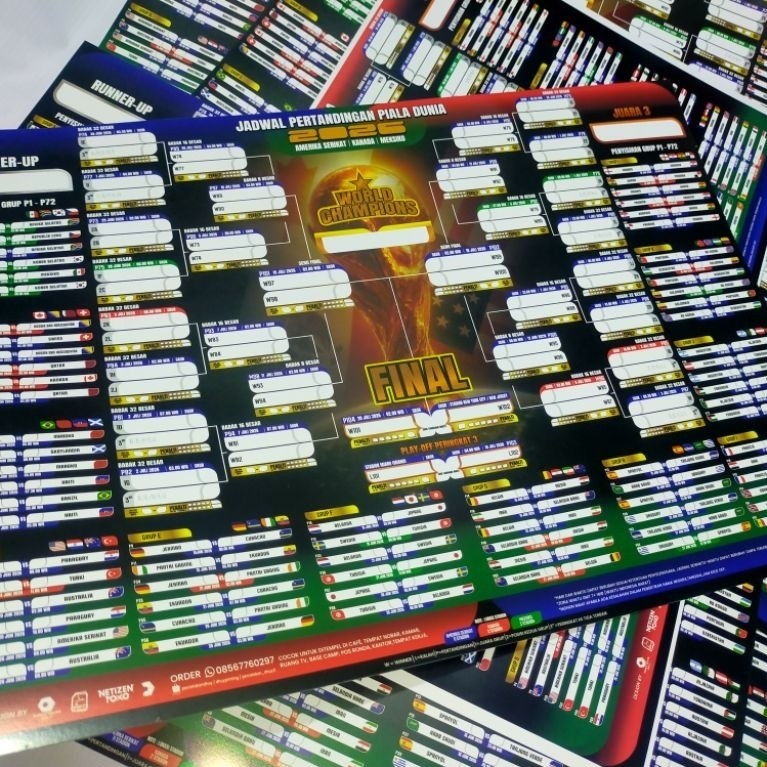 GANTUNGAN 2026 โปสเตอร์กําหนดเวลาฟุตบอลโลก มีจําหน่ายใน A3+ และ 50x35 ซม. | มีสินค้า เสื้อยืด หมวก และ พวงกุญแจ ขายแยก