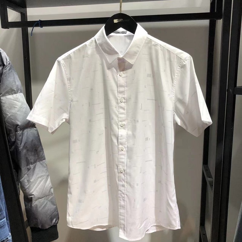 Mallถอนแบรนด์เสื้อผ้าผู้ชายJJ Slim-fitผ้าฝ้ายแท้Non-Ironเยาวชนเสื้อธุรกิจตัดป้ายฤดูร้อนแขนสั้นเสื้อ