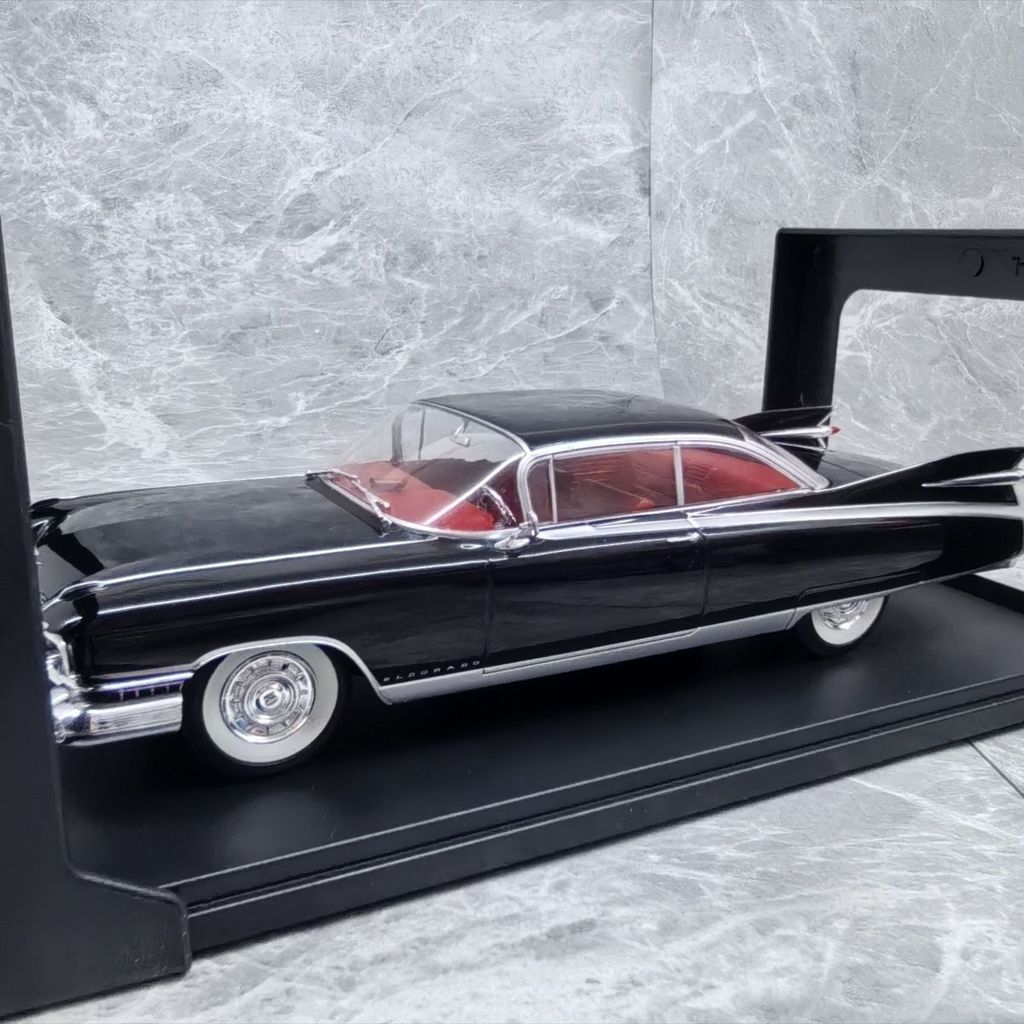1/24 Cadillac Eldorado Cadillac Car Model Alloy อย่าเปิดประตู