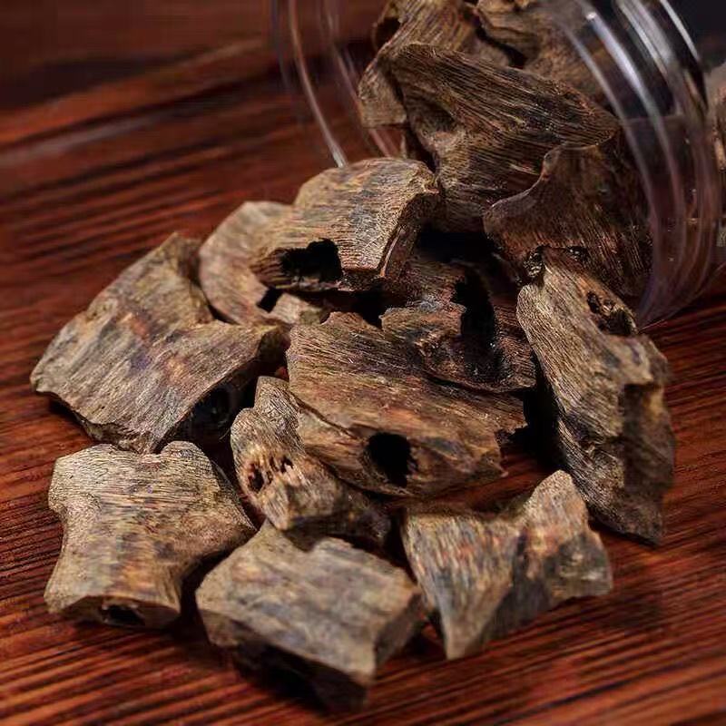 ไหหลําธรรมชาตินักเก็ต Qinan ไม้กฤษณา Fragments ธูปชิมธูปชาทําน้ําแท้ Ra