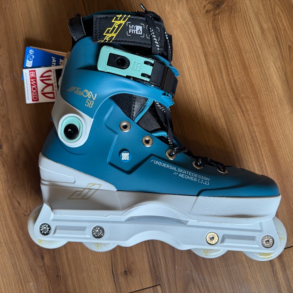 USD - Aeon 58 Jay Yoon Aggressive อินไลน์สเก็ต
