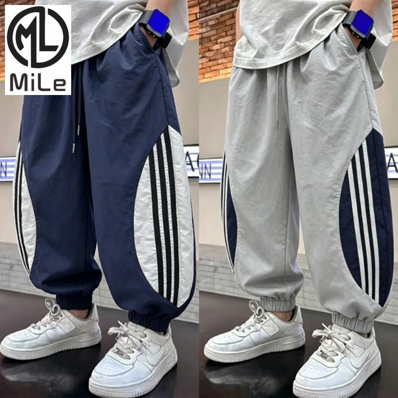 [ML] 80-180CM [น้ําหนักเบาแห้งเร็ว] เด็กสไตล์ใหม่ฤดูร้อนเวอร์ชั่นเกาหลีสีตัดกันกางเกงลําลองขนาดกลางขนาดใหญ่ชายหญิงกางเกงกีฬาหลวม