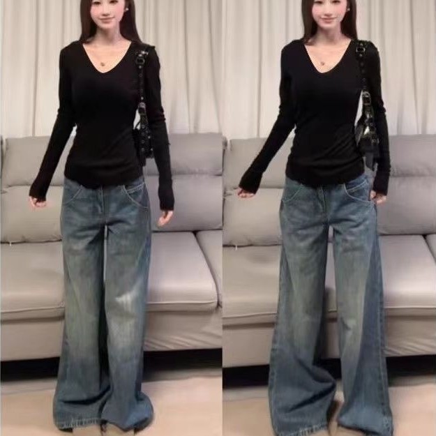 Cod สีดํา v คอ Slim-Fit Top ผู้หญิงฤดูใบไม้ผลิฤดูใบไม้ร่วงด้านหน้าไหล่เสื้อยืด 2024 สไตล์ใหม่แขนยาว 