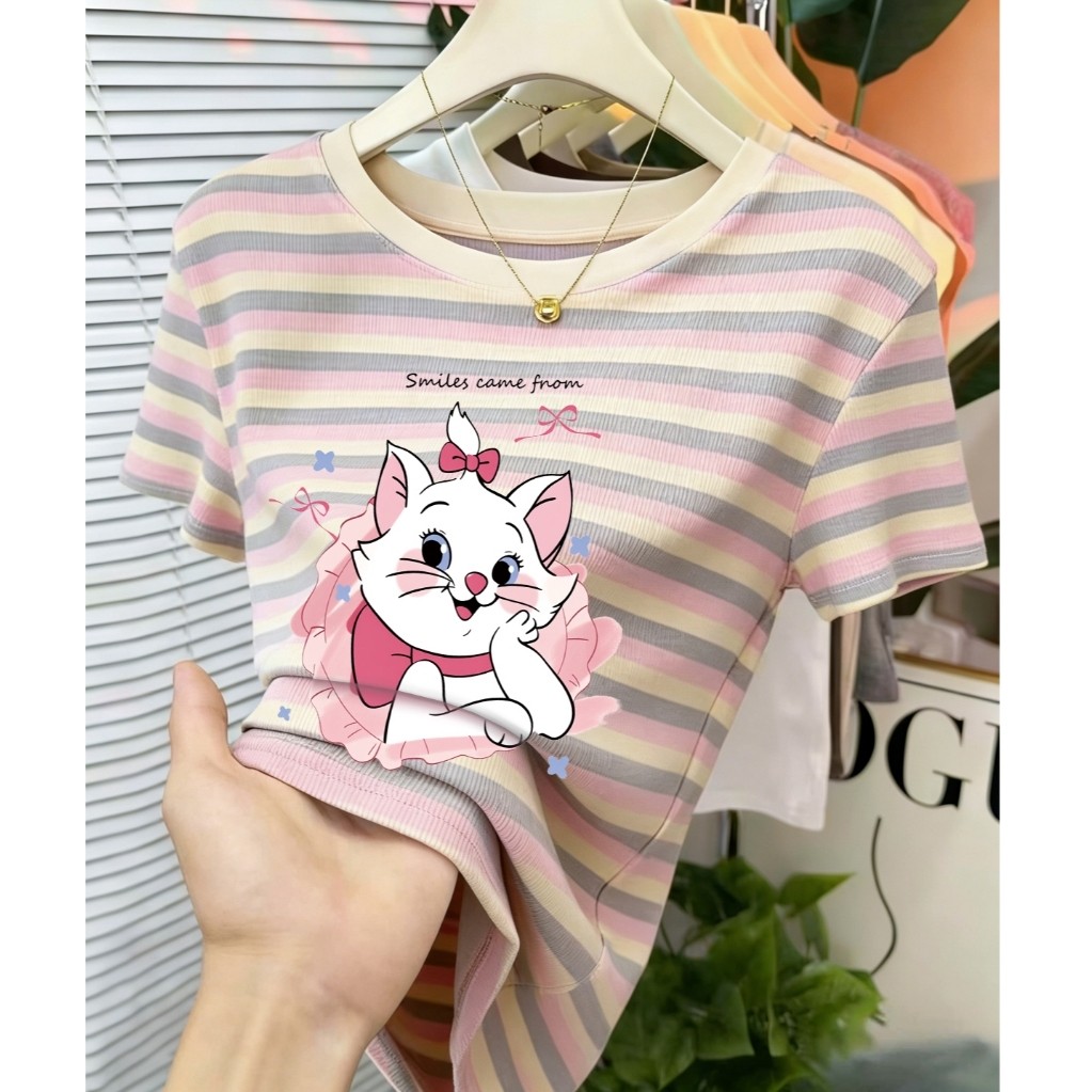 เสื้อยืดคอกลมเข้ารูป สไตล์เกาหลีใหม่ ลายทาง มีให้เลือก 3 แบบ (ไซส์ M-3XL) ลายแมว จัดส่งจากประเทศไทย