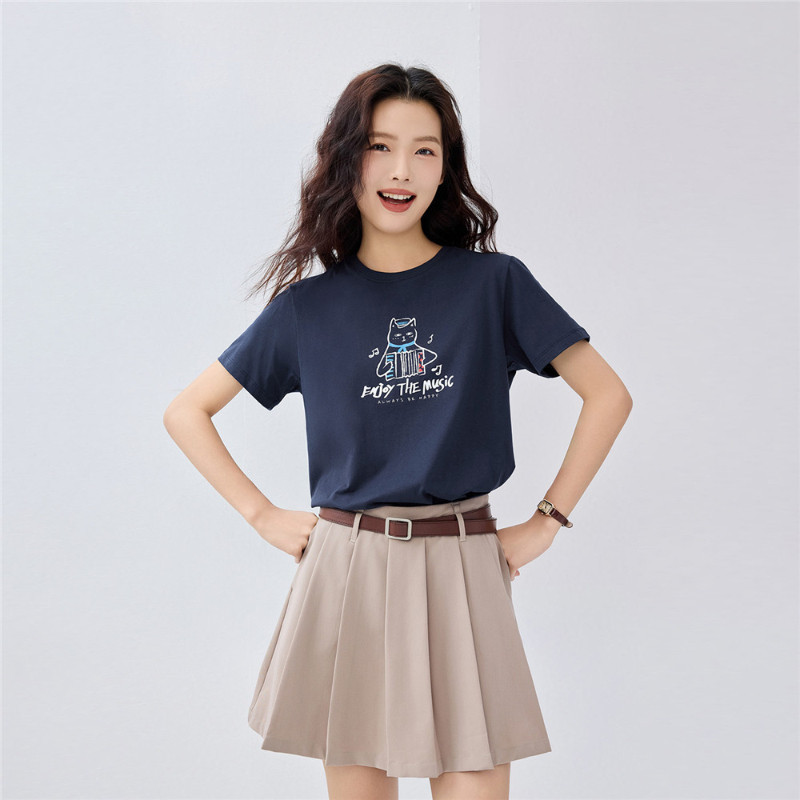 GIORDANO ผู้ชายและผู้หญิงแฟชั่น Retro พิมพ์แขนสั้นสบาย 100% ผ้าฝ้ายแท้รอบคอ Casual เสื้อยืด DSF