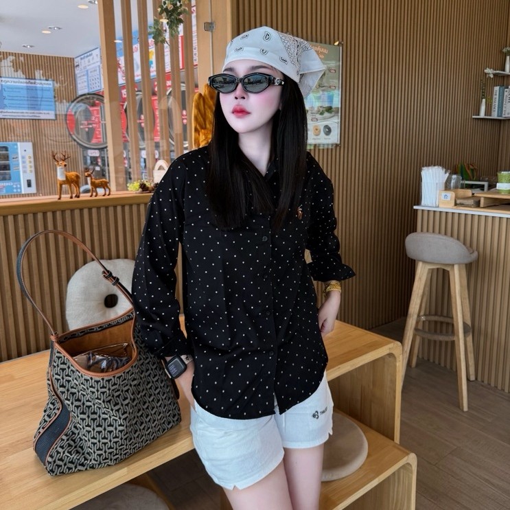 NF.TCB01 เสื้อเชิ้ตสีดำลายจุดงานปักโลโก้ ผ้าคอตตอนงานคุณภาพสวยเข้าทรง