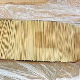 ไม้เสียบลูกชิ้น ไม้เสียบอาหาร (หัวทู่) แพ็คละ 1 กิโล ขนาด 3x8 ซม. สำหรับเสียบอาหาร