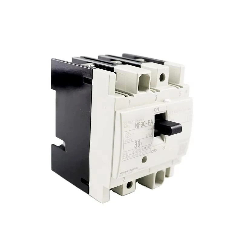 ญี่ปุ่นที่เชื่อถือได้ NF30-FA3P เคสพลาสติก Circuit Breaker Air Switch Air Circuit Breaker NF30-FA3P 