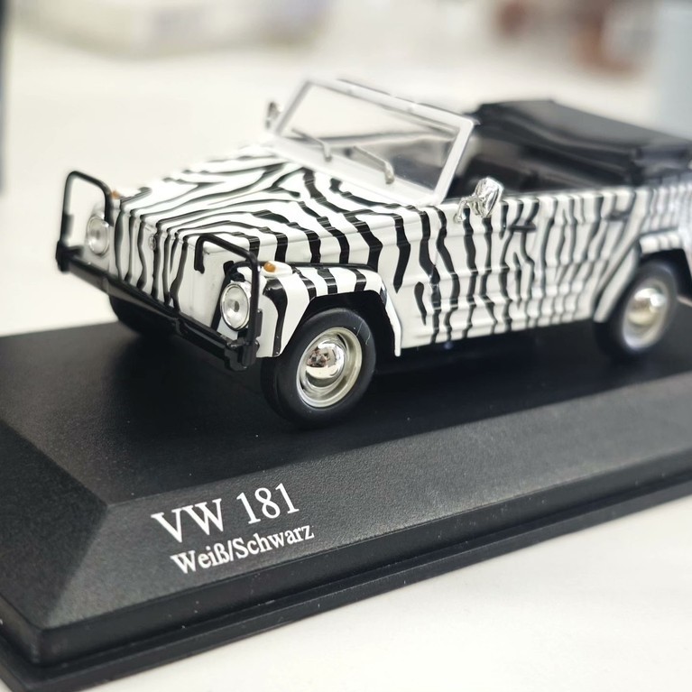 [Orphan] 1: 43 minichamps Mini Cut Volkswagen 181 Barrel Car VW Volkswagen ประเภท 181 Convertible SU