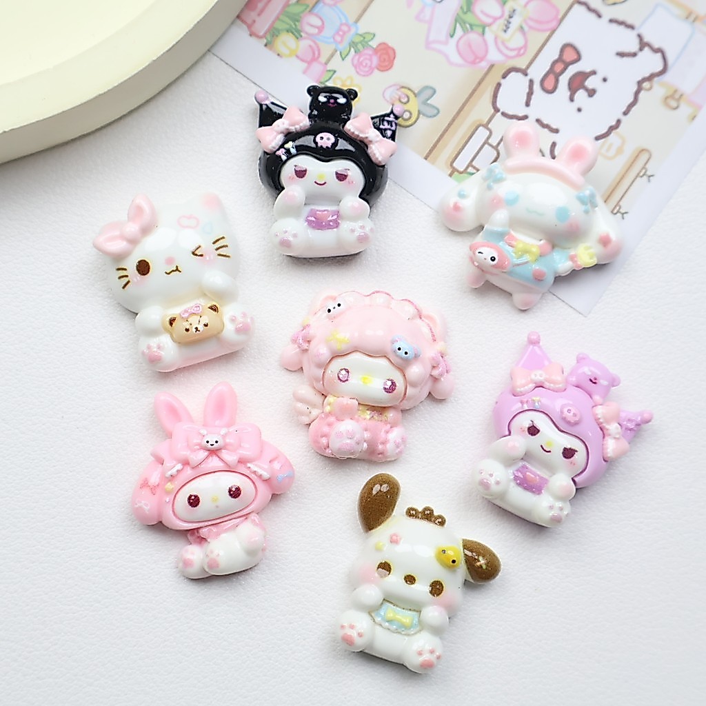 10 ชิ้นน่ารัก San Rio พร้อมโบว์กระเป๋าเรซิ่น Charms สําหรับ DIY (13-8)