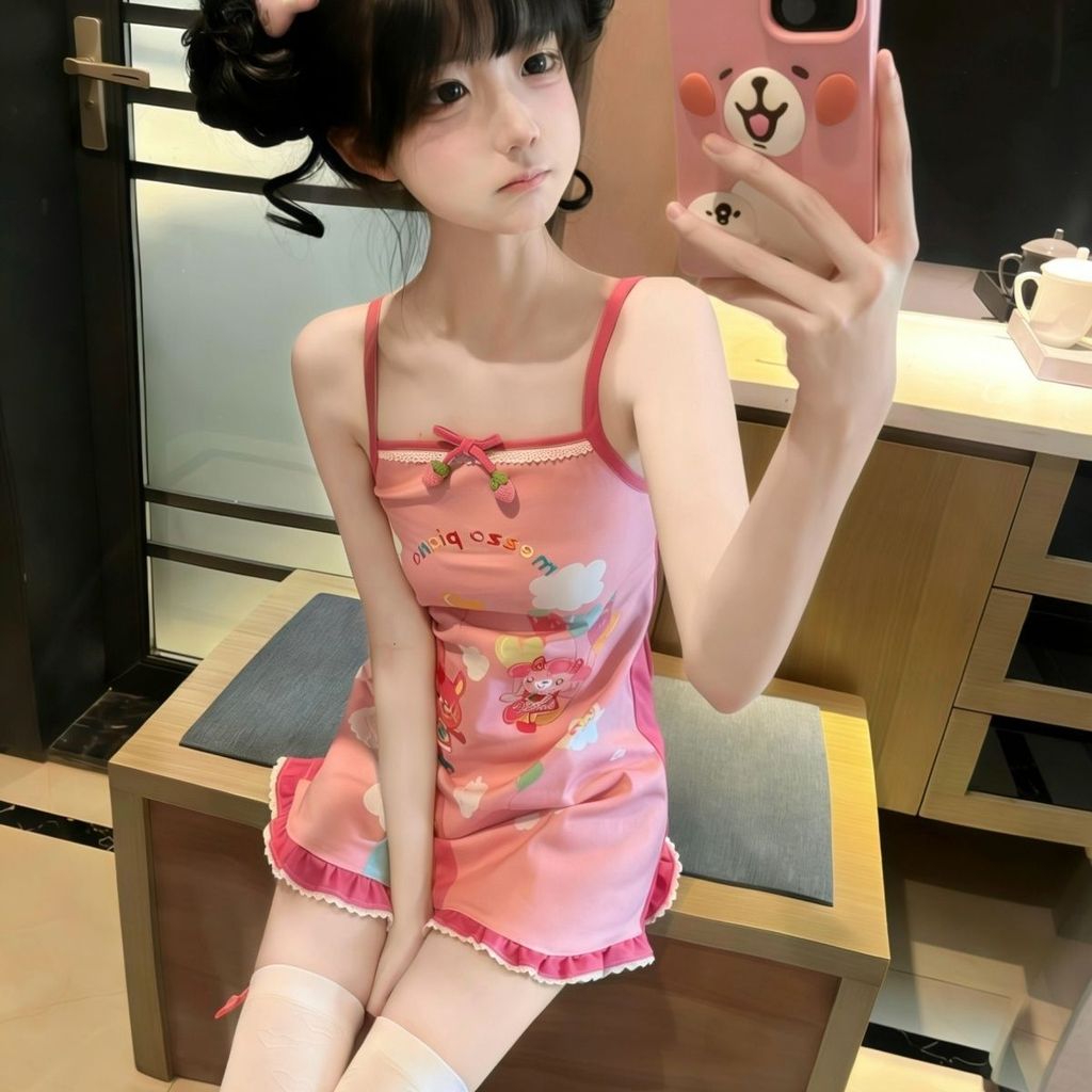 Japanese-style teenage girl's clothing is sweet and cute mezzopiano Reproduction of Strawberry Rainb