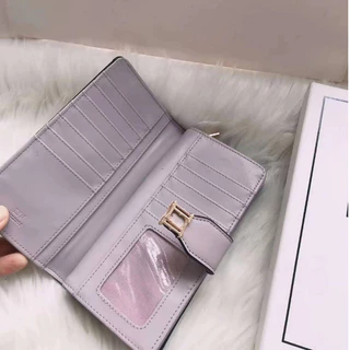 รุ่นใหม่ คอลขายดี ชุดของขวัญสำหรับสาวๆ กระเป๋าสตางค์ LY N 5 สี เเบบถือ ใบยาวทรงสวย อุปกรณ์ กล่อง ถุงผ้า ป้ายราคา