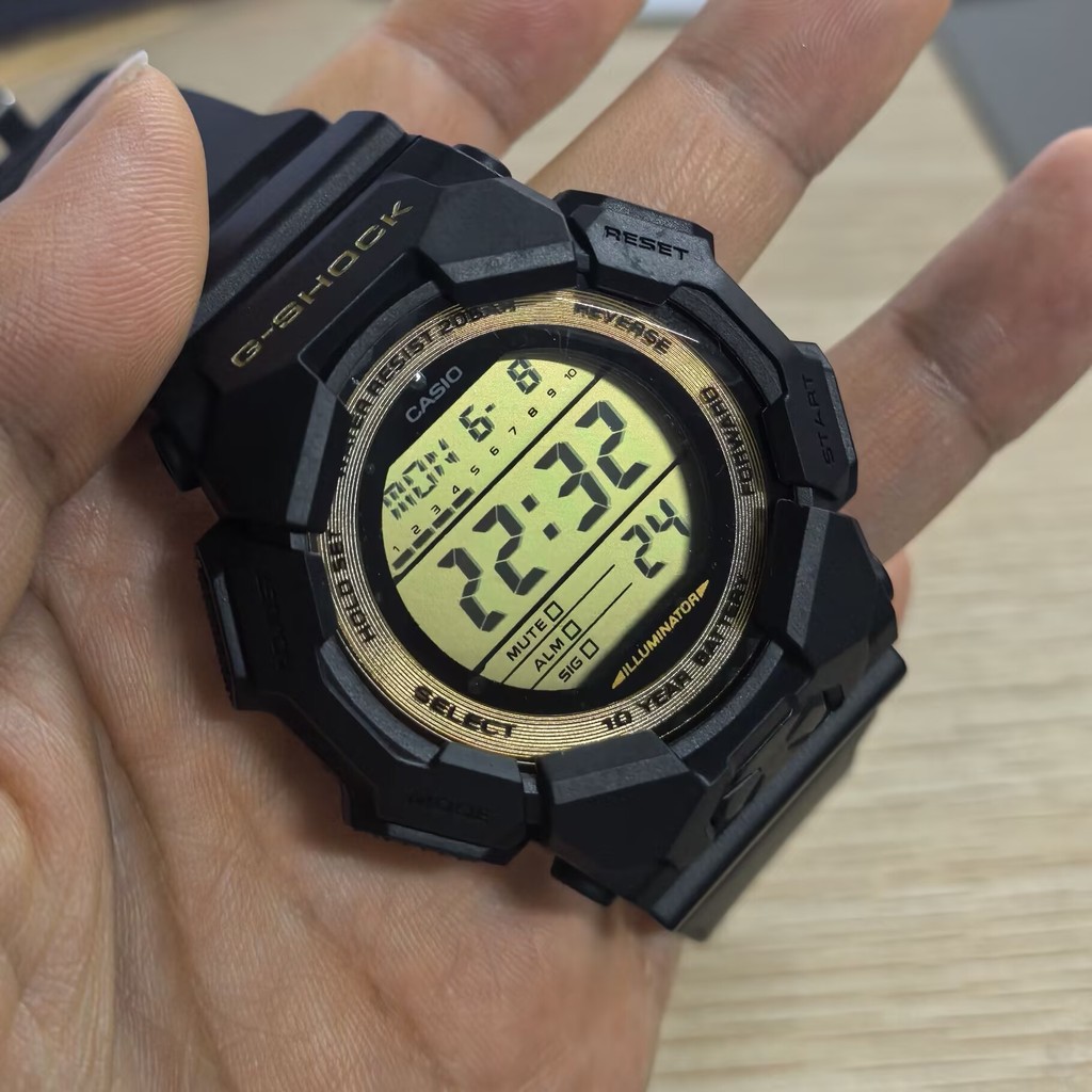 เหมาะสําหรับ g-shock เหมาะสําหรับ GD-010 นาฬิกาสปอร์ต (GD-010GB-1A9DR) สายเรซินสีดํา 200 เมตร Shock 