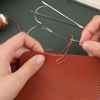 19 ชิ้น ชุดเครื่องมือซ่อมรองเท้า เข็มเย็บหนังด้ามทองแดงพร้อมด้ายเทียนทนทาน แก้ปัญหารองเท้าขาดหลุดลอก