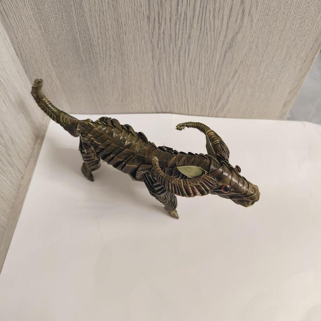 Pure Handmade สีน้ําตาลทอฟาง Zodiac Ox Non-Genetic Pure Crafts Non-Genetic