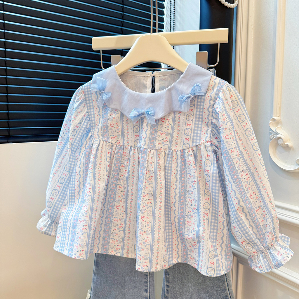 สาวโบว์ลูกไม้ปกเสื้อแขนยาว