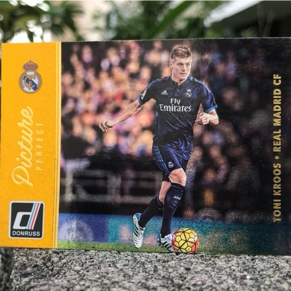 PANINI GOLD TONI KROOS การ์ดฟุตบอลหายาก 2016