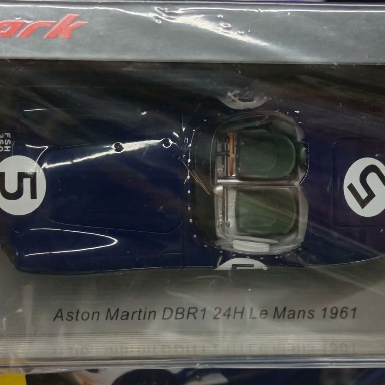 [Orphan] Spark Aston Martin Aston Martin dbr1 Aston Martin 1: 43 1961 โมเดลรถเรซิ่น