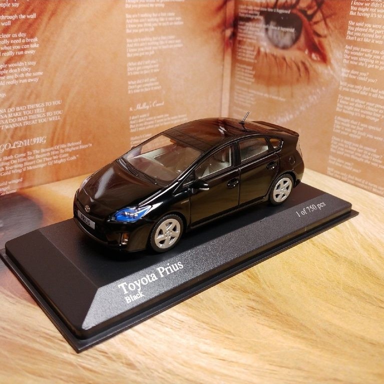 Mini Cut Toyota Prius Third Generation 2009 สีดํา 1/43 Toyota Prius Third Generation XW30 2009 สีดํา