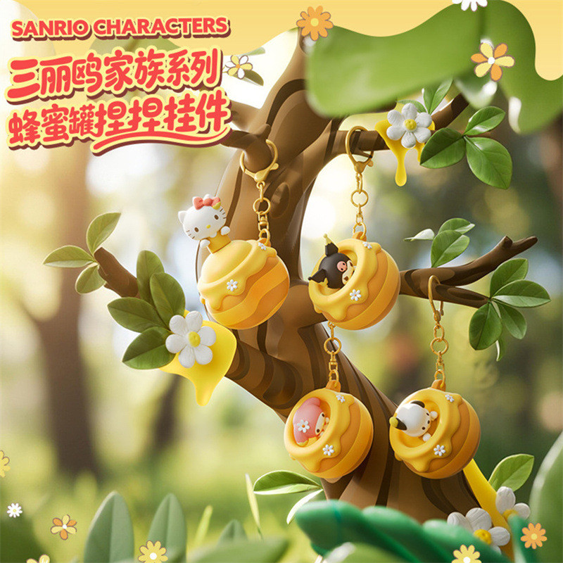 Sanrio Family Honey Jar Squishy Pendant HelloKitty Keychain Kuromi Pacha Dog Girl's Schoolbag Pendan
