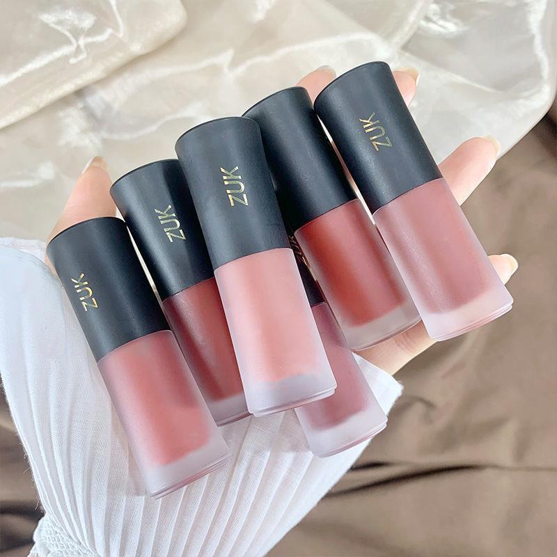 ซุก เคลือบบริสุทธิ์เคลือบลิปกลอสกํามะหยี่ไวท์เทนนิ่งสีลิปกลอสไม่ง่ายที่จะติดถ้วยจางหายลิปกลอสแต่งหน้