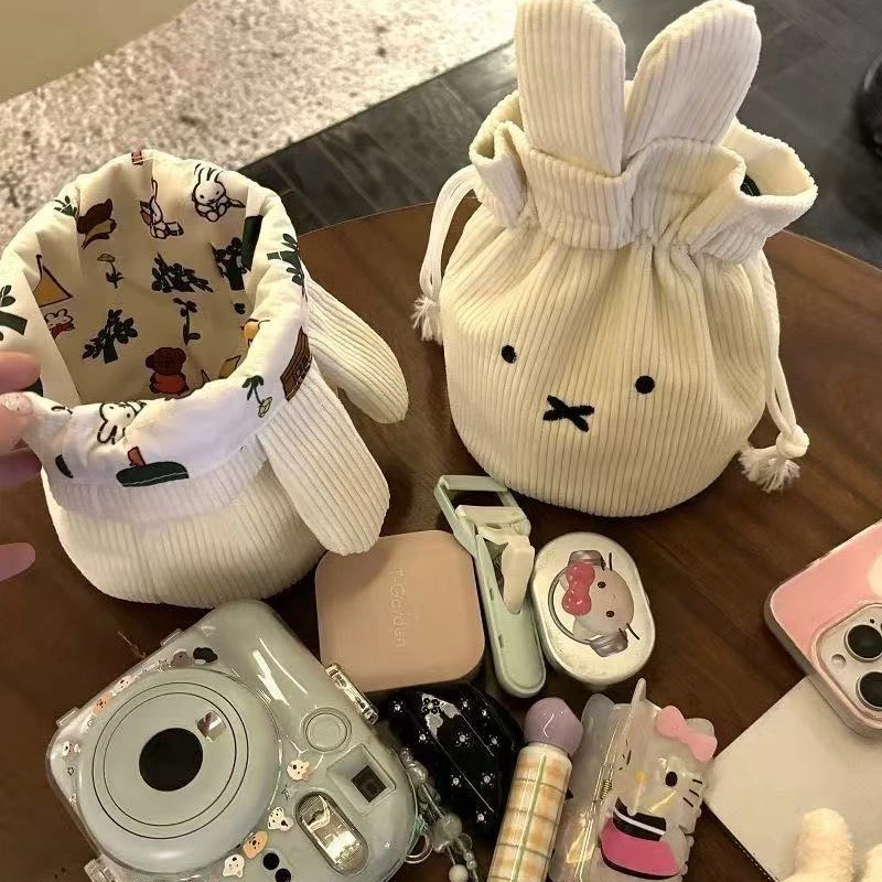 ใหม่สไตล์ผ้าลูกฟูก มิฟฟี่ กระเป๋าหูรูดน่ารักแบบพกพาขนาดใหญ่-ความจุถุงเก็บกระเป๋าเครื่องสําอาง เชือกรูด กระเป๋าคลัทช์