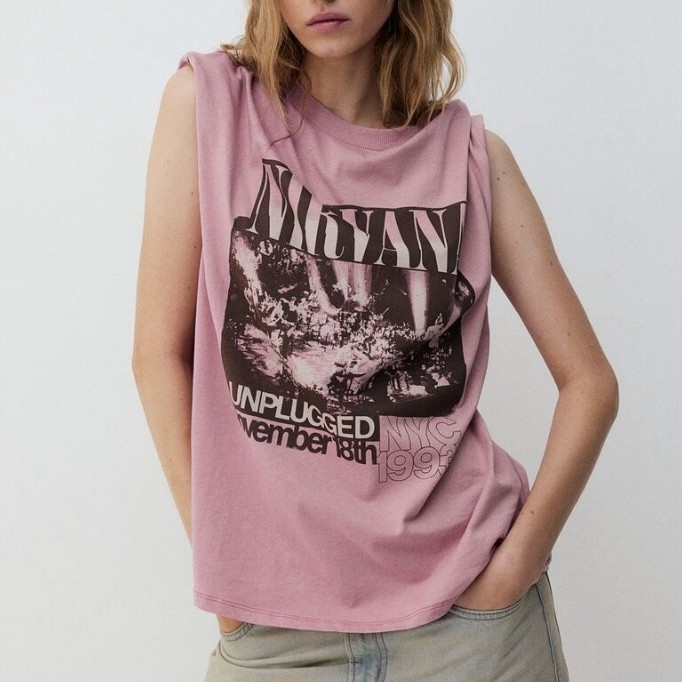 H&M  เสื้อยืดคอกลม Nirvana Oversized รุ่น A30