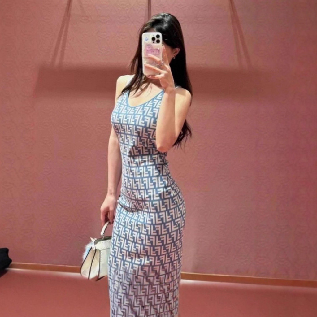 R2IP F//D 25New model with full-print monogram design F Knitting V Collared tank top dress, versatil