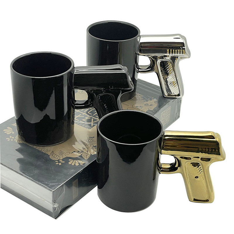 Desert Eagle Mug Revolver ของเล่นถ้วยเซรามิค 3D เลียนแบบเปลือกบางนูนรูปร่าง Handle ถ้วยน้ํา Exclusiv