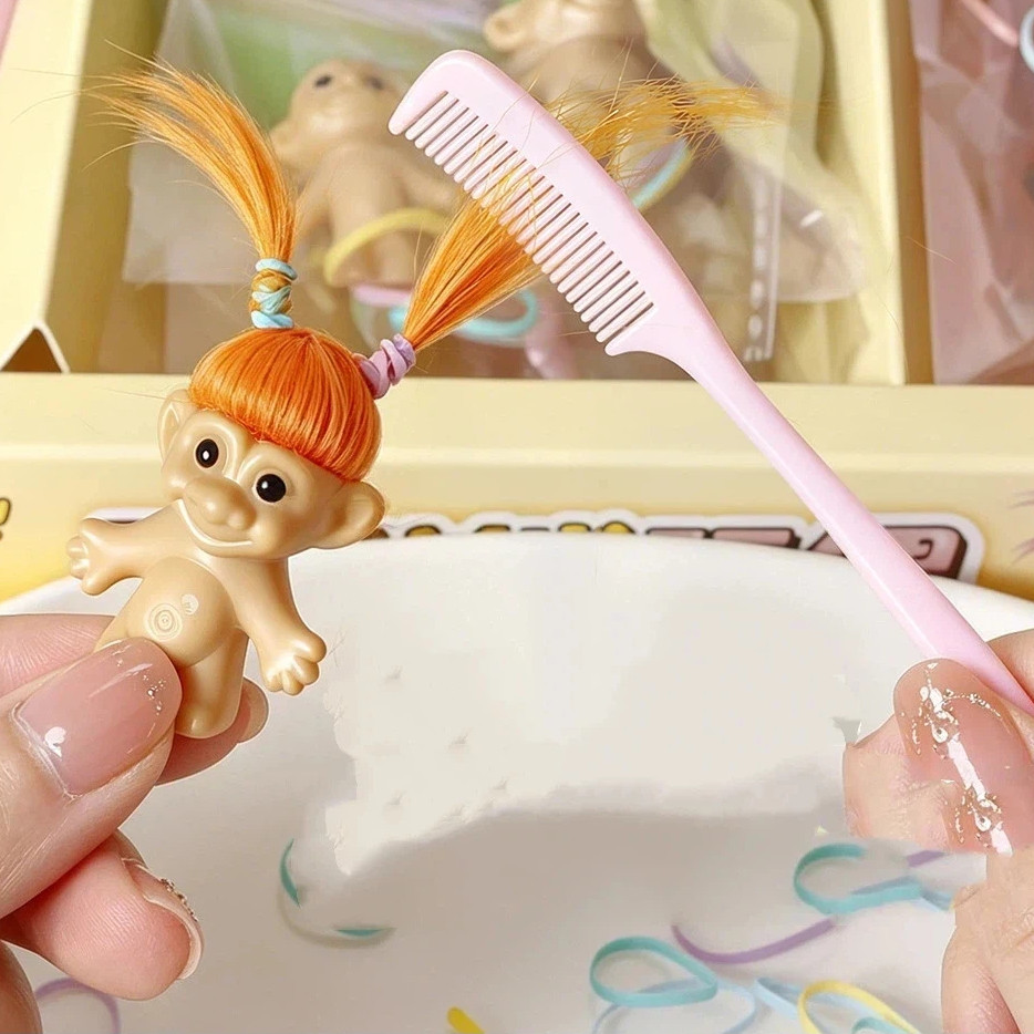 ตุ๊กตาผมยาวของเล่นบีบมือ ชุดของเล่นถักผมขนาดเล็ก เสริมทักษะ DIY เล่นบทบาทสมมุติ