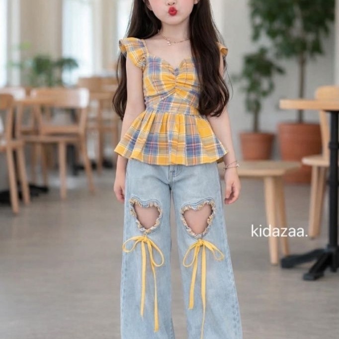 CT264/265/266🎀น่ารักกกกกก สวยสุดๆค่าาาา 🩷👧🏻 ดีเทลกางเกงสวย แต่งขาดหัวใจ