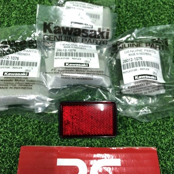 RR150 ZX150 REPLEKTOR BELAKANG RR150 KAWASAKI