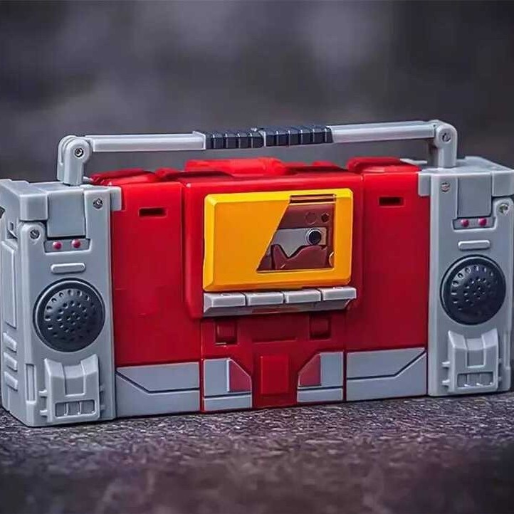 New Transformation Toys Magic Square MS-B17 Stereo Master MS-toys Blaster Recorder Radio Action Fig