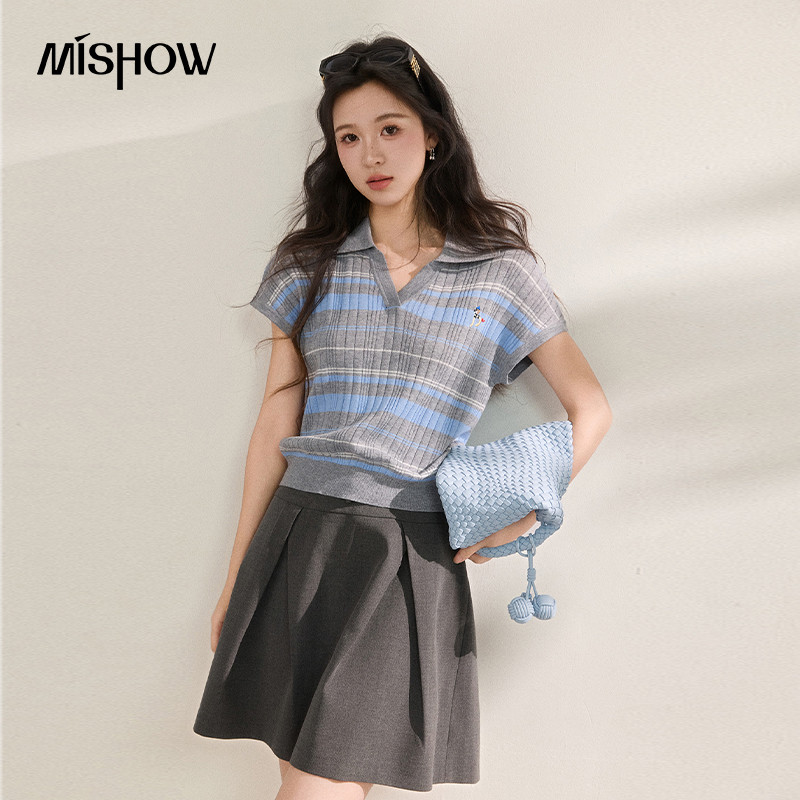 MISHOW ผู้หญิงลายโปโลถักเสื้อยืด 2026 ฤดูร้อนใหม่บล็อกสีคอปก V คอ Tees แขนสั้น Slim Casual Top MXF21