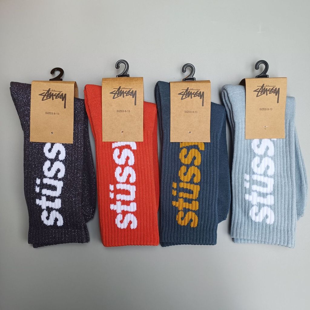 จัดส่งฟรี Stuss ผู้ชายผู้หญิงผ้าขนหนูด้านล่างถุงเท้ากีฬาสเก็ตบอร์ดถุงเท้าปัก Stussy ถุงเท้าบาสเกตบอลขายส่ง