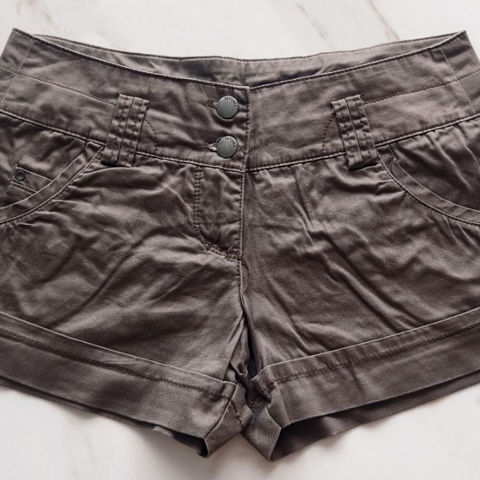 BERSHKA HOTPANTS SIZE EUR 34 UK 6 LP 70-74CM