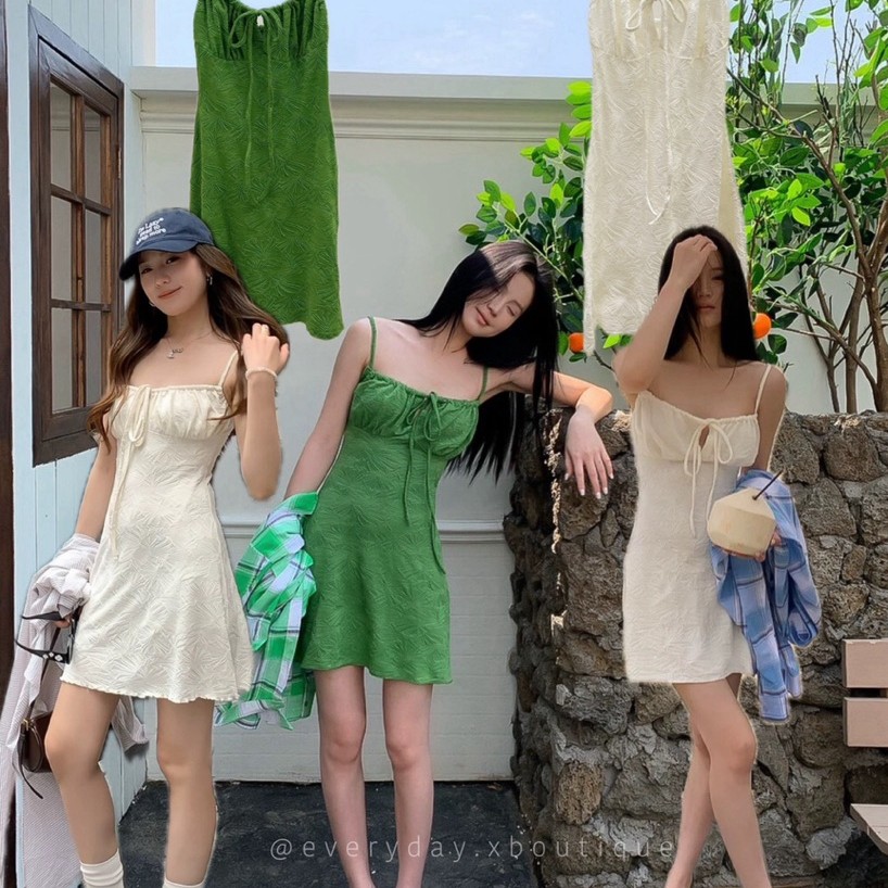 𝗔𝗟𝗬𝗦𝗦𝗔 𝗧𝗘𝗫𝗧𝗨𝗥𝗘 𝗗𝗥𝗘𝗦𝗦🍦💚(550฿) onseason เดรสสายเดี่ยวดีเทลผ้ามี texture ทรงสวยสับ ช่วงอกออกแบบให้ผูกได