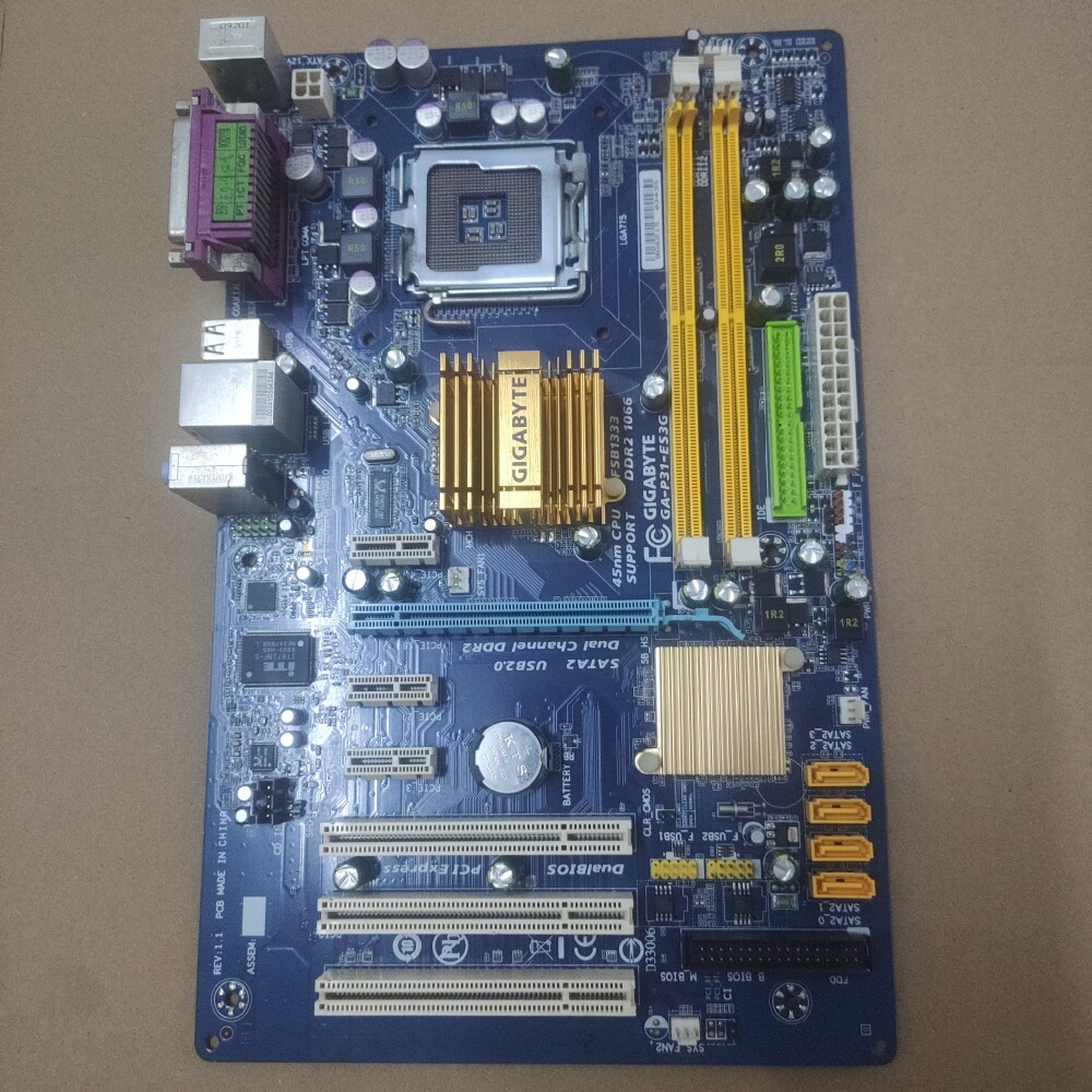 เมนบอร์ด Gigabyte P31 GA-P31-ES3G 775 Pin DDR2 สีดี