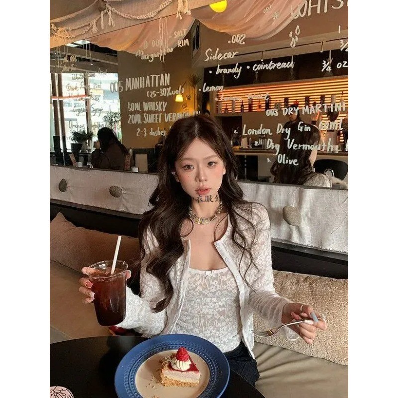 Stretch Lace Top Cup Vest Pearl Mermaid Pure Desire Lace Heavy Industry Jacquard แขนยาวครีมกันแดดคาร์ดิแกน + ฤดูใบไม้ผลิฤดูร้อนสั้น Camisole ชุดสองชิ้น